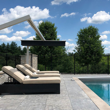 Freestanding Retractable Canopy, Hamilton