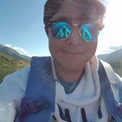 yi guo's photo