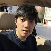 Jiaming Zhongs foto