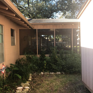 Tan Seamless Aluminum Gutter Install - Austin, TX