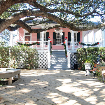 Photo Tour: New Orleans Spreads Its Cheer With Festive Decor