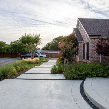TRANSITIONAL | FOREST VISTA - CURB APPEAL