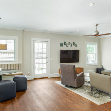 Dallas | Avalon | Kitchen & Living