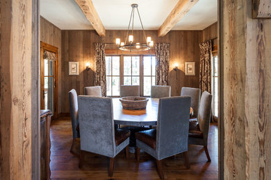 Inspiration for a country dining room in Sacramento.