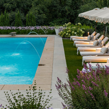 Garden Grandeur