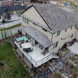 Outdoor living - Decking Boards & Tiles
