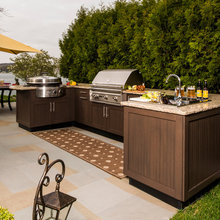 Outdoor Kitchen