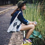 Zom Sarisa's photo