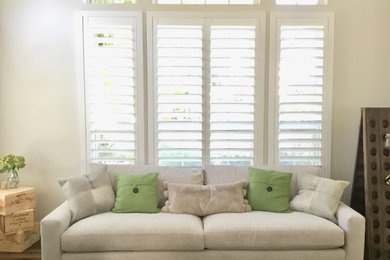 Family room - contemporary family room idea in San Francisco