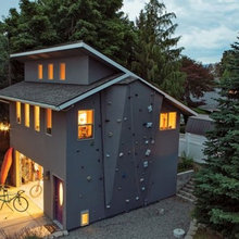 Garage/Carriage House