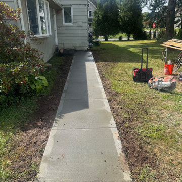 Concrete side walk