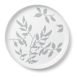 Menu Grey Leaves Round Dish - Dinner Plates