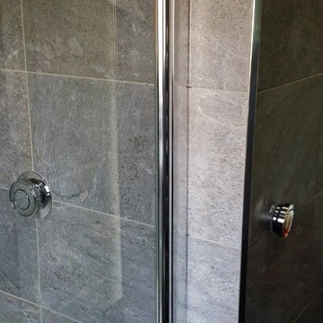 Chinn Bathroom