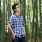 Yaodong Wangs foto