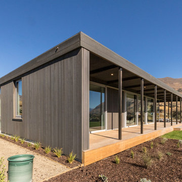 Lake Wanaka Courtyard House