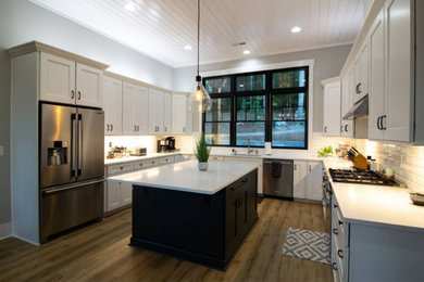 Arts and crafts kitchen photo in Charlotte