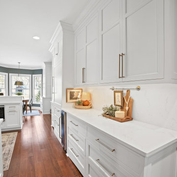 Chef's Kitchen & Butler Pantry