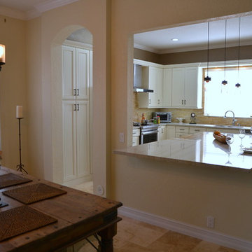 Black and White Two Toned Kitchen