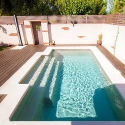PIscina Sena 5 en color Sand, producto de la Gama exclusiva Kerapool - Products