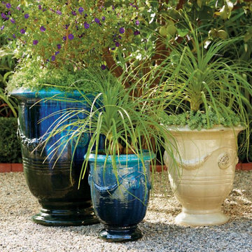 Flowerbeds and Planters