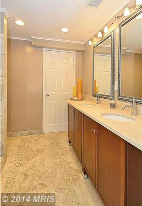 Please Help With Bathroom Colors Trying To Work Around Tan Beige - Should Bathroom Cabinets Be Lighter Or Darker Than Walls