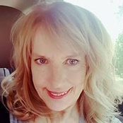 Renee Romney's photo