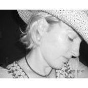 Shannon Houston's photo