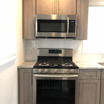 Small kitchen in Dover - 2018