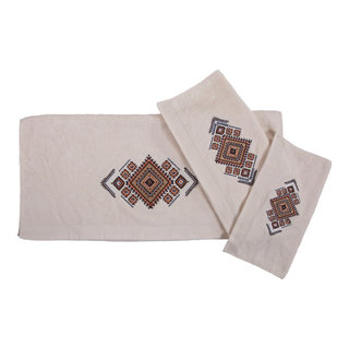 HiEnd Accents Aztec Bear Towel Set Mocha