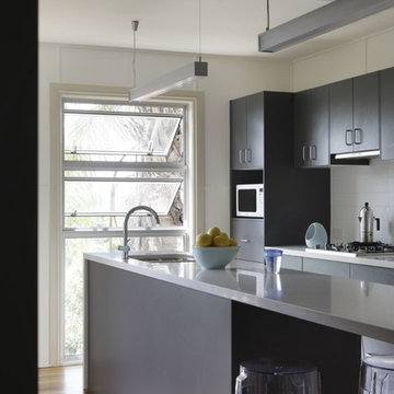 Updated Queenslander - Kitchen