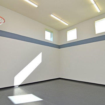 Craftsman Home With Indoor Sports Court
