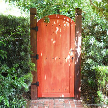 Gate
