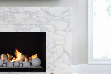 Transitional family room photo in Philadelphia
