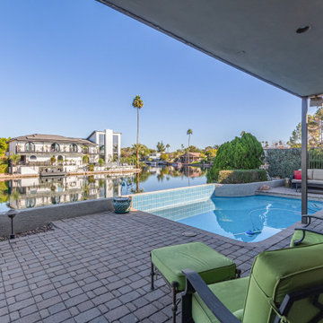 Sold a house on the water in the desert! The Lakes in Tempe, AZ