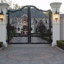 Gate