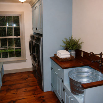 Authentic Colonial Home in Redmond, Washington