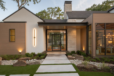 Entryway - transitional entryway idea in Dallas