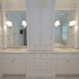 Ridgewood, NJ - Traditional - Bath - Bathroom Vanities And Sink Consoles