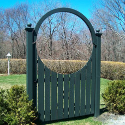 Halo, Stained Essex Green - Home Fencing And Gates