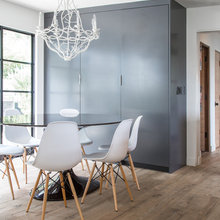 Indoor / outdoor dining room