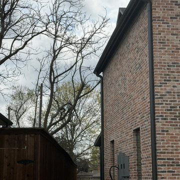 Custom Gutter Installation & Exterior Finishing