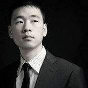 Chris Hong's photo