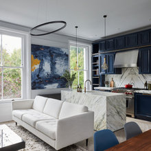 Apartment in back
