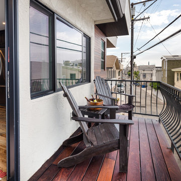 Contemporary Townhouse Remodel in Hermosa Beach, CA.