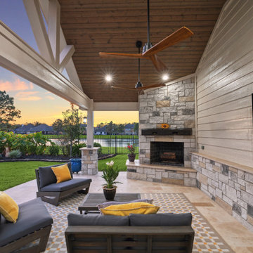 Friendswood TX Outdoor Living Room with kitchen and fireplace