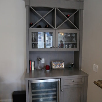 NEW PICS!! ORLANDO ENTERTAINMENT AREA WITH BAR