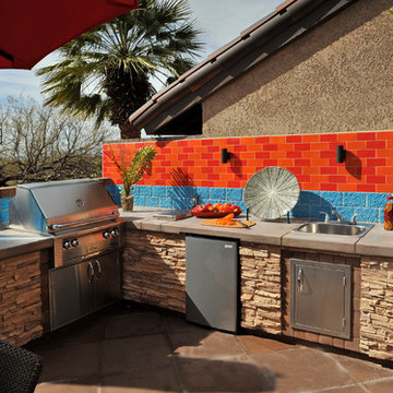 Kindred Outdoors + Surrounds; Outdoor Kitchen Desert Jewelbox