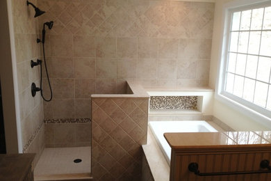Example of a classic bathroom design in New York