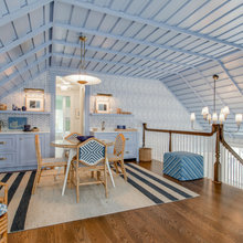 Attic/office tv/play