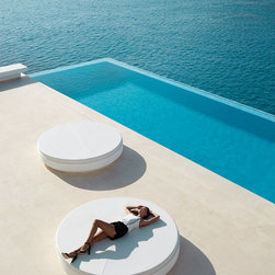 ARD x VONDOM - Outdoor Lounge Furniture